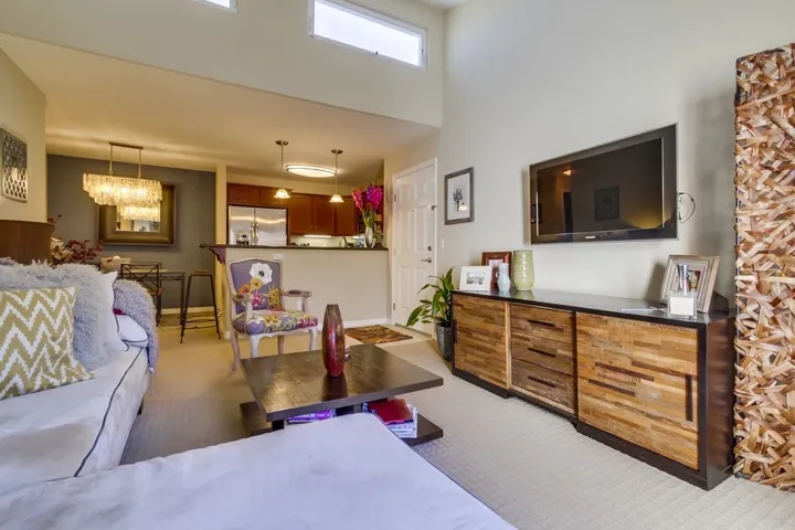 5252 Balboa Arms Dr 281, San Diego, California 92117