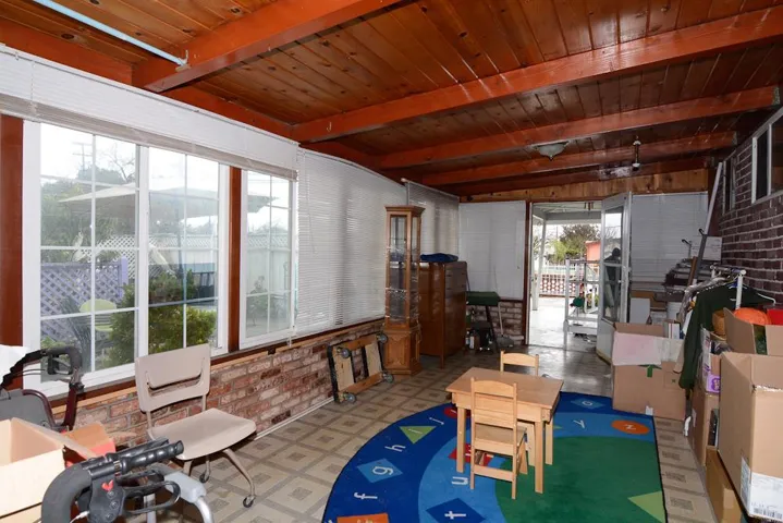 493 E 6th Street, Gilroy, California 95020