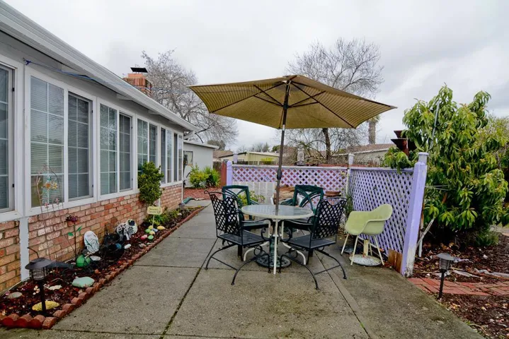 493 E 6th Street, Gilroy, California 95020
