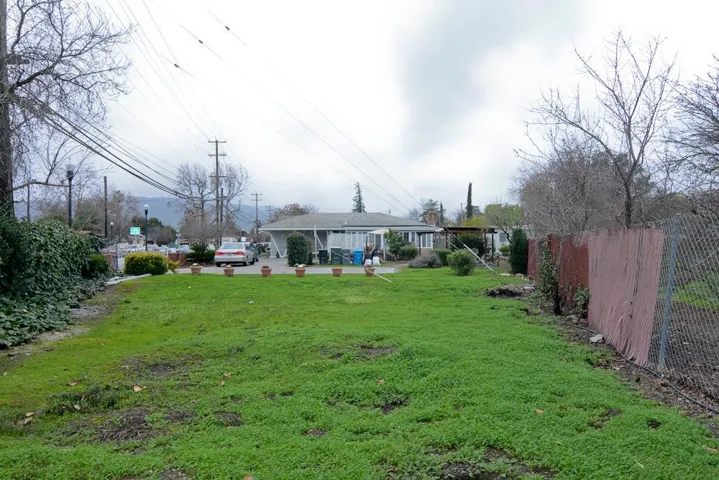 493 E 6th Street, Gilroy, California 95020