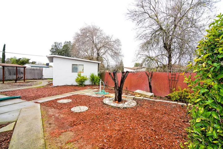 493 E 6th Street, Gilroy, California 95020