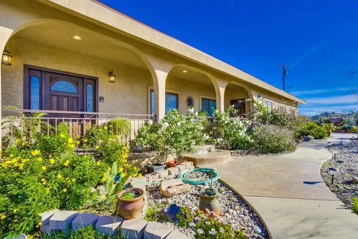 2091 Via Laura, Jamul, California 91935