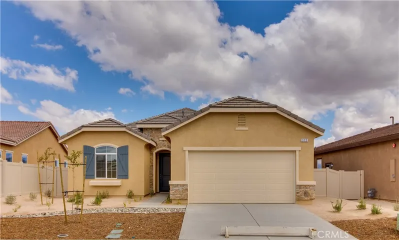 372 Mock Bluff, Beaumont, California 92223