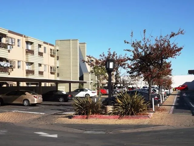 3142 Midway Drive B210, San Diego, California 92110