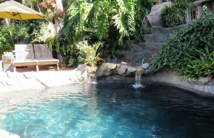 1552 Avenida De Las Lilas, Encinitas, California 92024