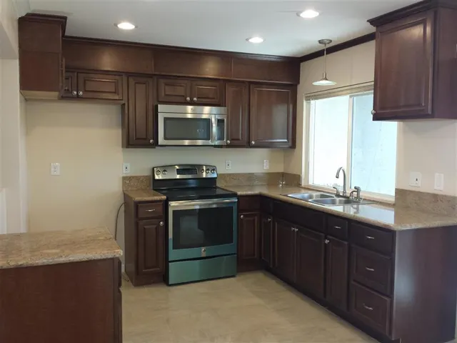 1317 Caminito Gabaldon D, San Diego, California 92108