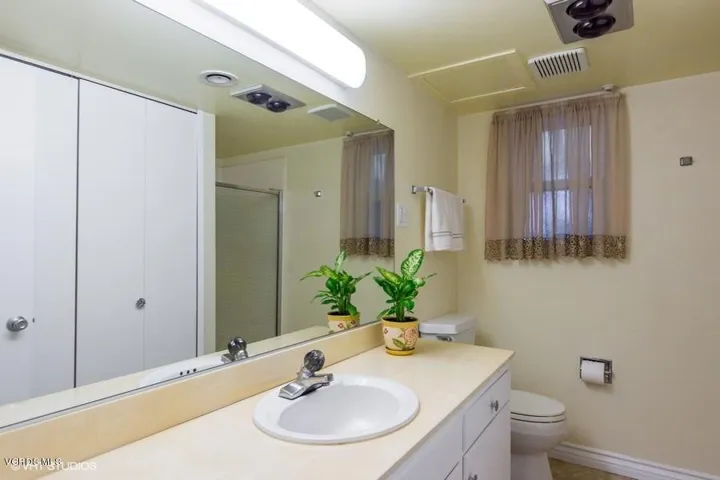 2750 Elmira #19