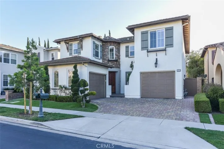 20 Pacific Grove, Irvine, California 92602