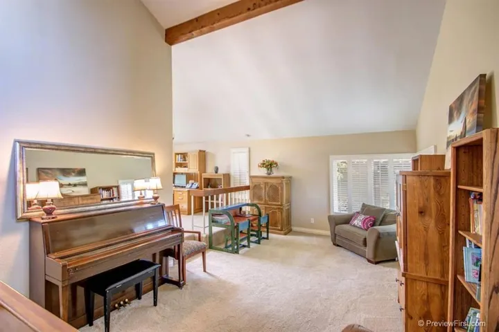 519 Gardendale, Encinitas, California 92024