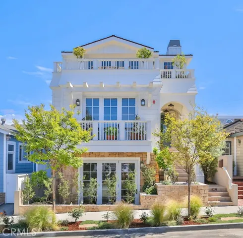 424 2nd Street, Manhattan Beach, California 90266