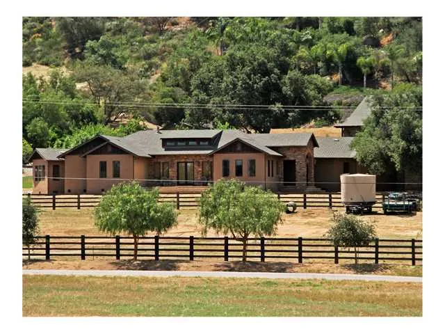 754 Gem Lane, Ramona, California 92065