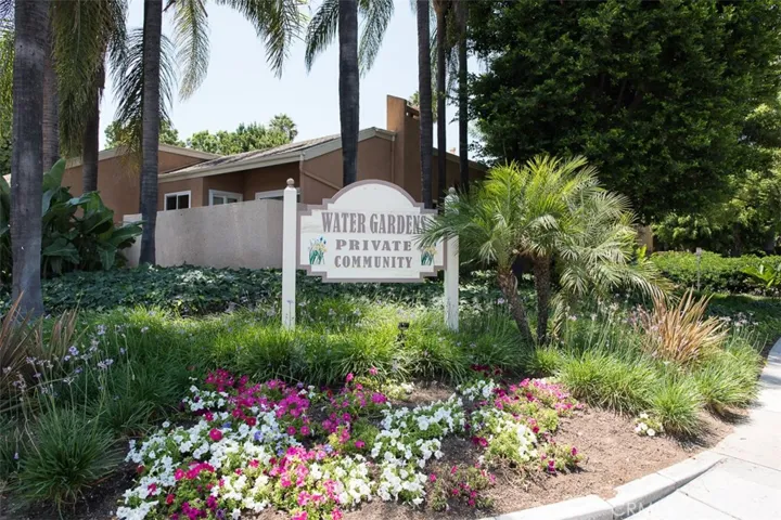 1504 Windsor Lane, Fullerton, California 92831