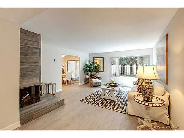 Large Open Floor Plan with lots of natural light.