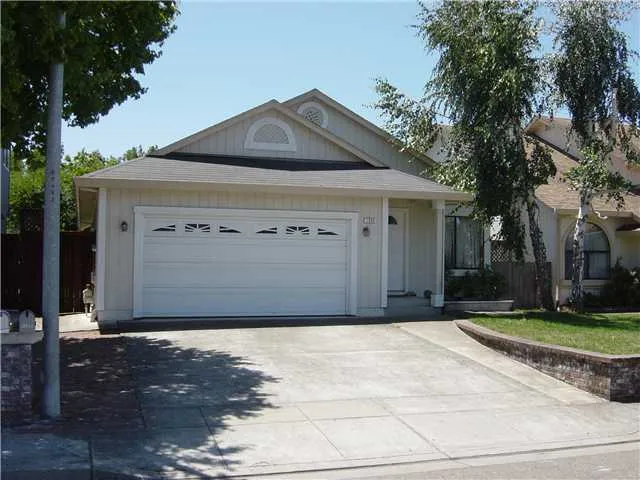 1385 Marigold Place, Rohnert Park, California 94928