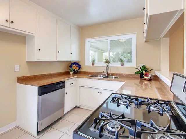 5171 Bellvale Avenue, San Diego, California 92117