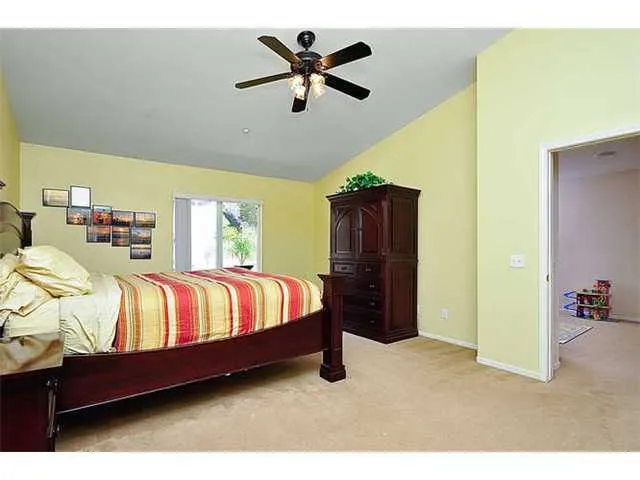 1232 Corte Zafiro, San Marcos, California 92069