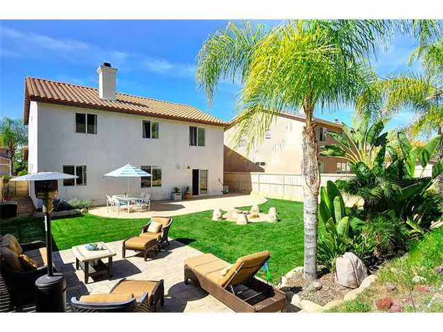 1232 Corte Zafiro, San Marcos, California 92069