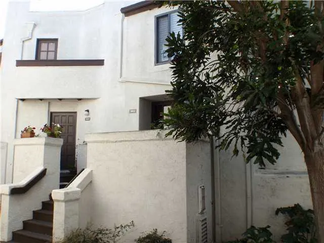 3952 Voltaire Street, San Diego, California 92107