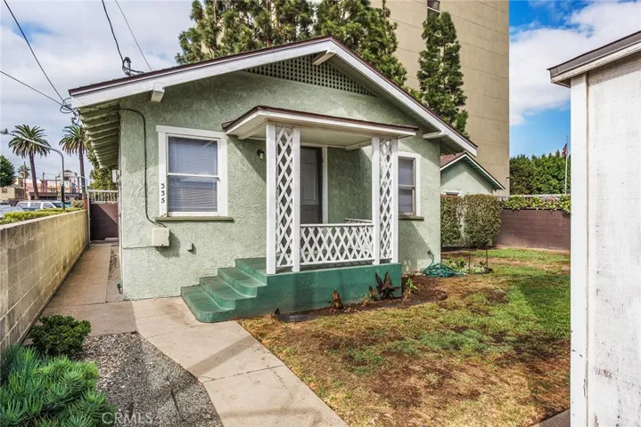 335 Lime Avenue 11, Long Beach, California 90802