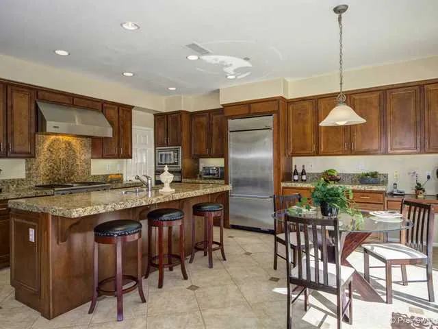 3710 Sage Canyon Drive, Encinitas, California 92024