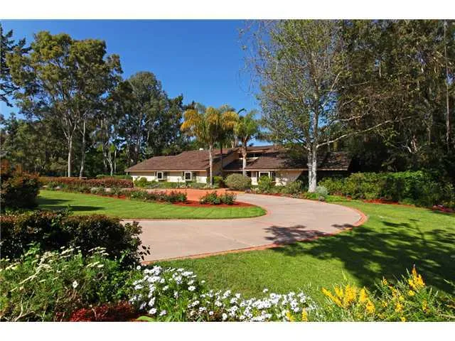 17044 El Camino Real, Rancho Santa Fe, California 92067