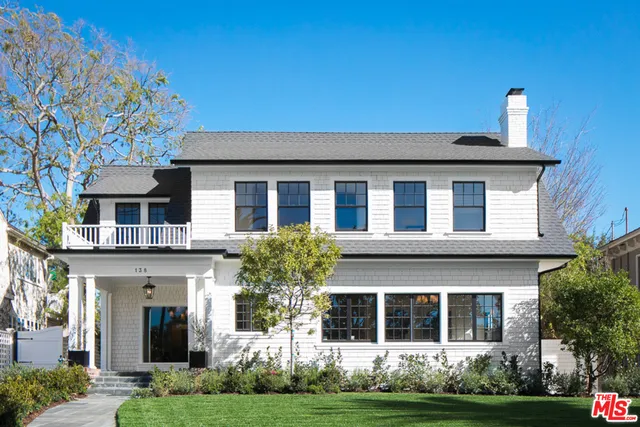 138 N Norton Avenue, Los Angeles, California 90004