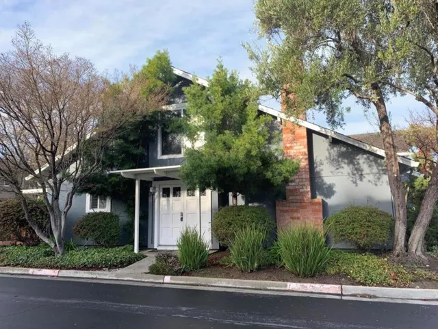 102 Birch Wood Court, Los Gatos, California 95032