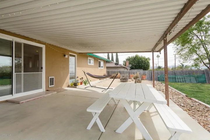 Camino Graciosa Thousand Oaks-large-022-