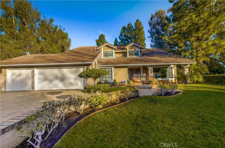 6121 E Via Sabia, Anaheim Hills, California 92807