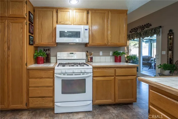 28710 Glenheather Drive, Highland, California 92346