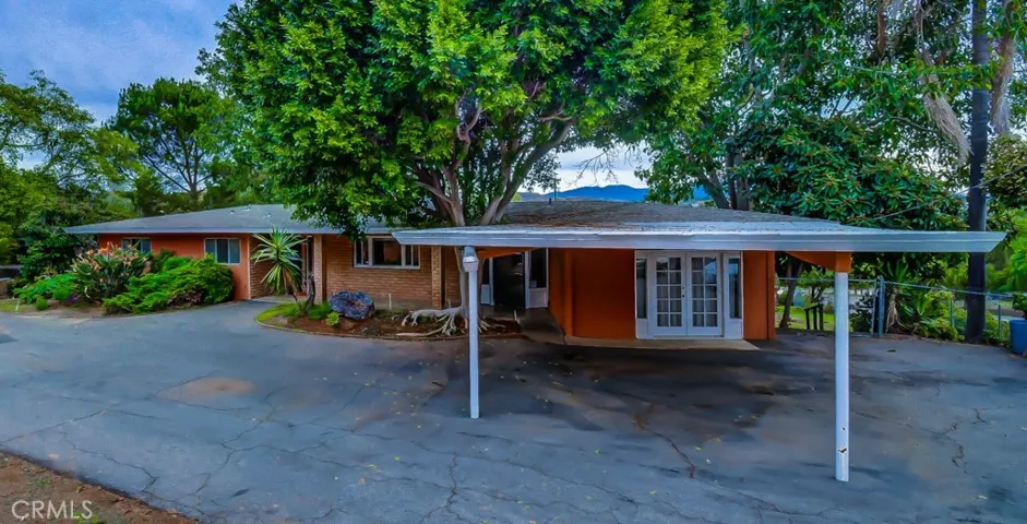 705 Hamilton Lane, Fallbrook, California 92028
