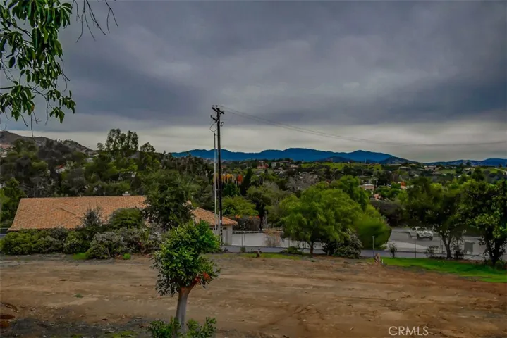 705 Hamilton Lane, Fallbrook, California 92028