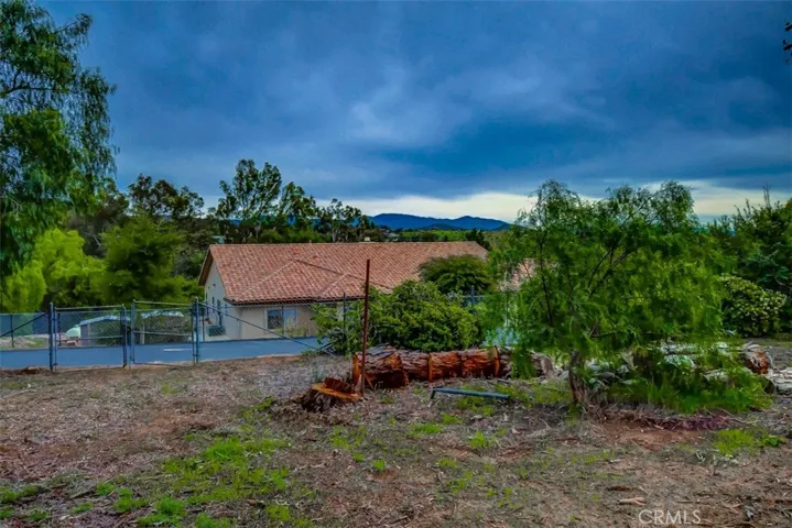 705 Hamilton Lane, Fallbrook, California 92028