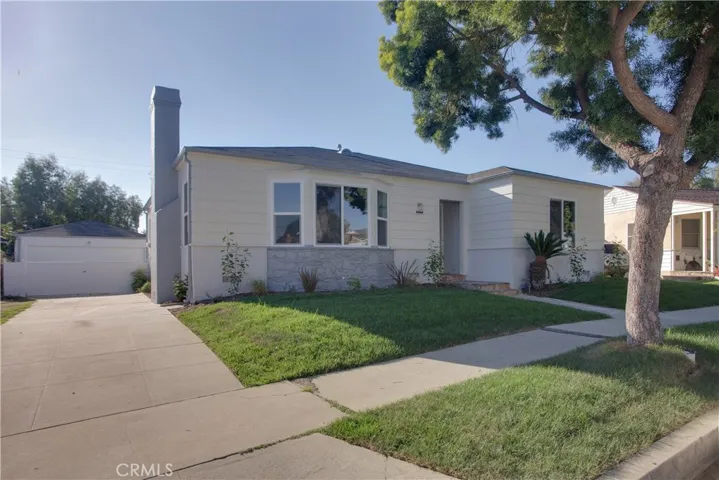 5217 Maymont Drive, Windsor Hills, California 90043