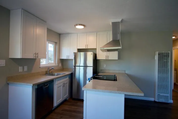 1580 Higgins Way 5, Pacifica, California 94044