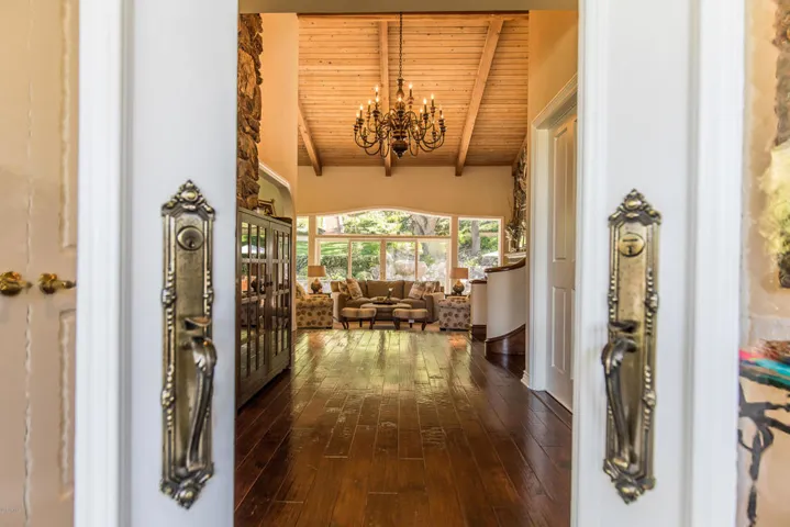31730 Saddletree-7