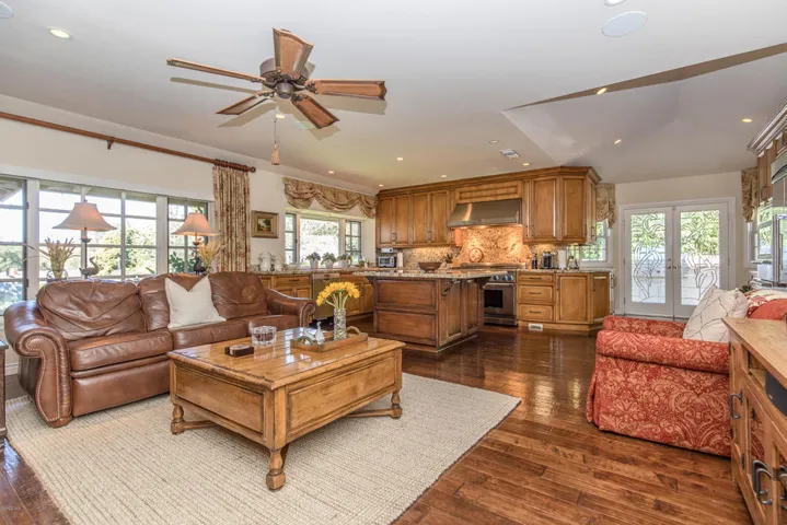 31730 Saddletree-28