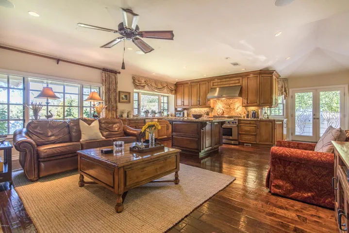31730 Saddletree-29