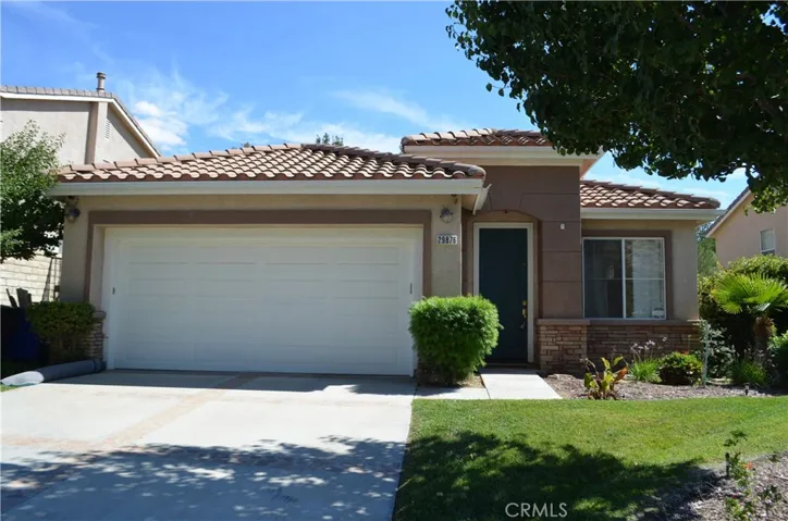 Beautiful Remodeled Single Story, 3 Bedroom, 2 Bath 1809 Sq. Ft Home in Cambridge Collection of Hasley Hills.