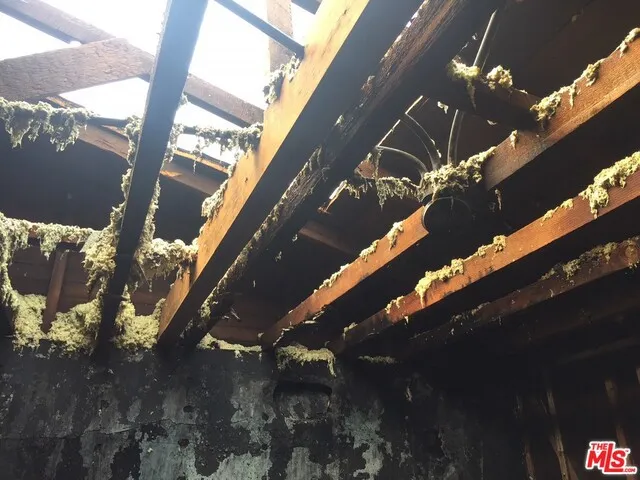 1122 W 74th Street, Los Angeles, California 90044