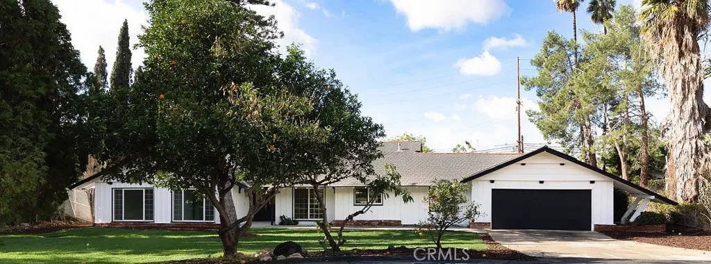 922 S Glen Robin Street, Orange, California 92869