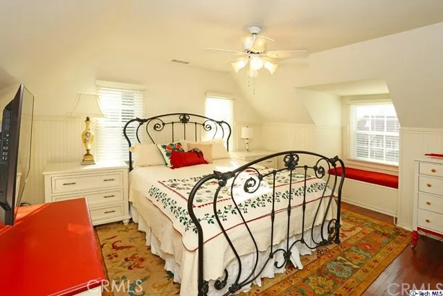 1254 Graynold Avenue, Glendale, California 91202