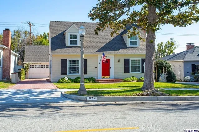 1254 Graynold Avenue, Glendale, California 91202