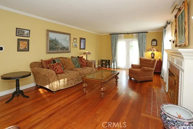 1254 Graynold Avenue, Glendale, California 91202