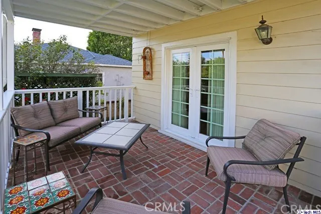 1254 Graynold Avenue, Glendale, California 91202