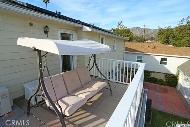 1254 Graynold Avenue, Glendale, California 91202