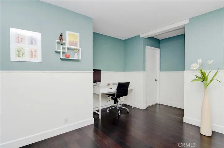 Room for two separate desk areas...or instant closet space with drape or doors.