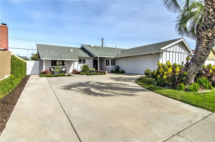 Ranch style is in...and we have it!  You'll enjoy coming home every day.
