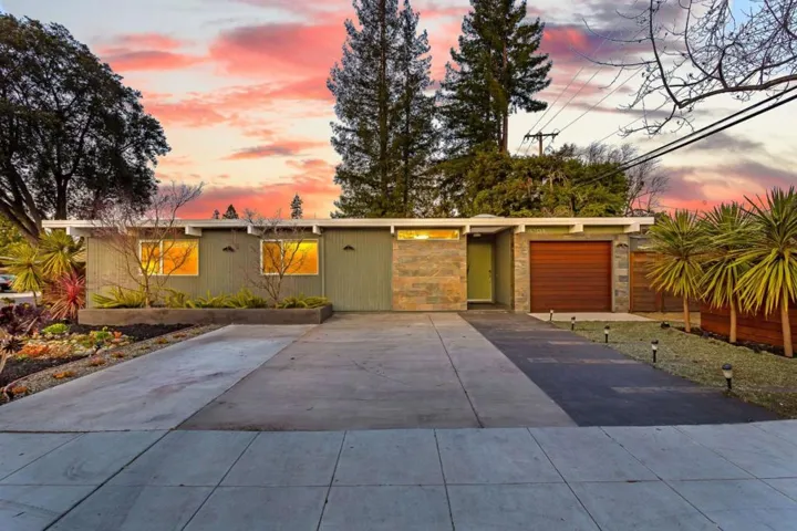 4101 Mackay Drive, Palo Alto, California 94306