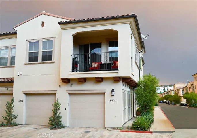 Welcome home to 1401 El Paseo, Foothill Ranch